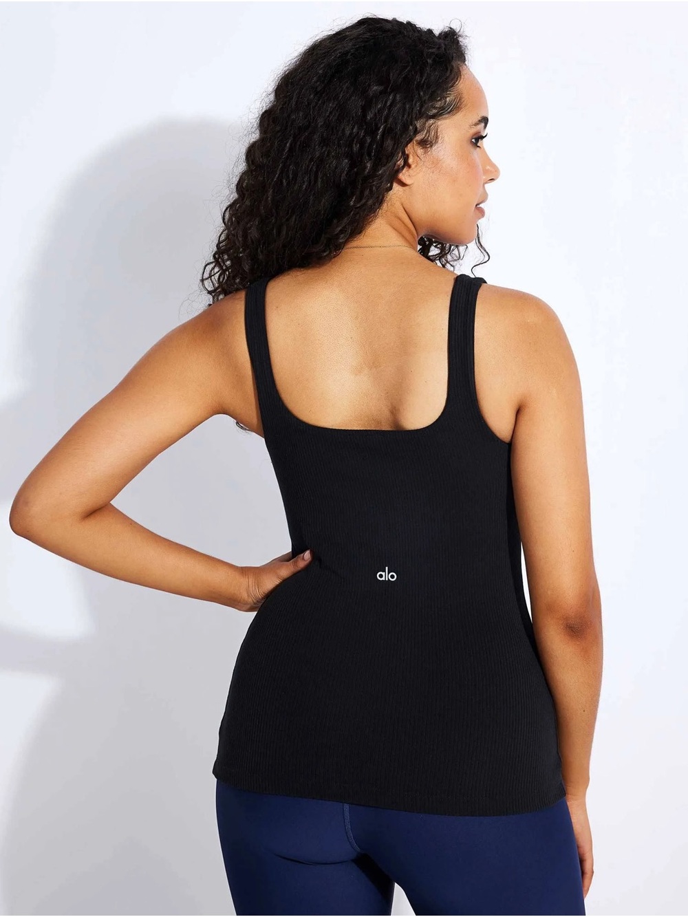 ⛔️ SOLD ⛔️ ALO Yoga /// Women’s Minimalist Ribbed Tank Top